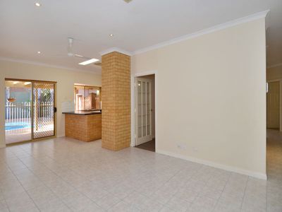 6 Kunanalling Avenue, Kalgoorlie
