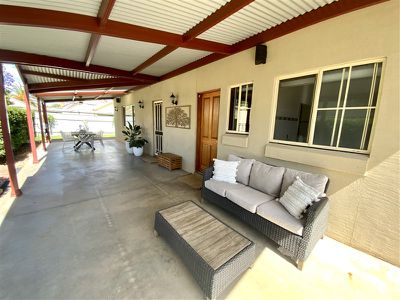 14 Bathurst Street, Forbes