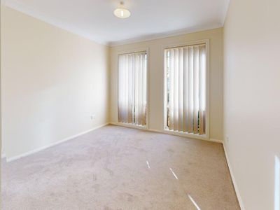 2/4 Parkes Street, Forbes