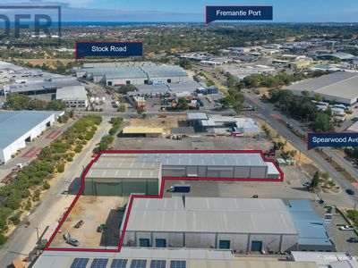 4 / 379 Spearwood Avenue, Bibra Lake