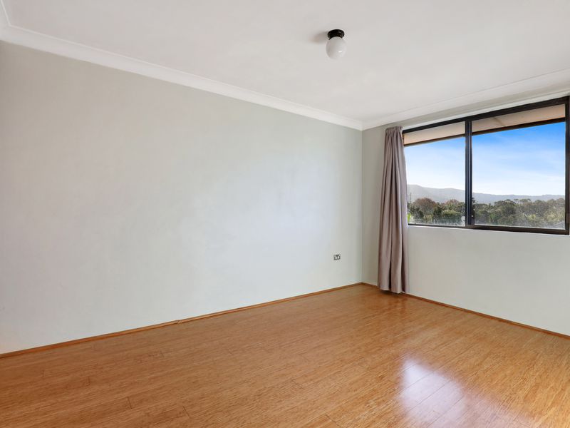 11 / 52-54 Park Road, East Corrimal