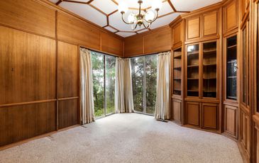 8 Fairhazel Court, Beaconsfield Upper