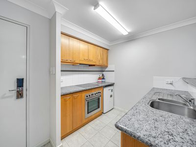 402 / 126 Mounts Bay Road, Perth