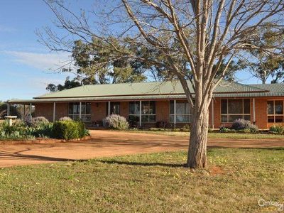 4R Numbardie Drive, Dubbo
