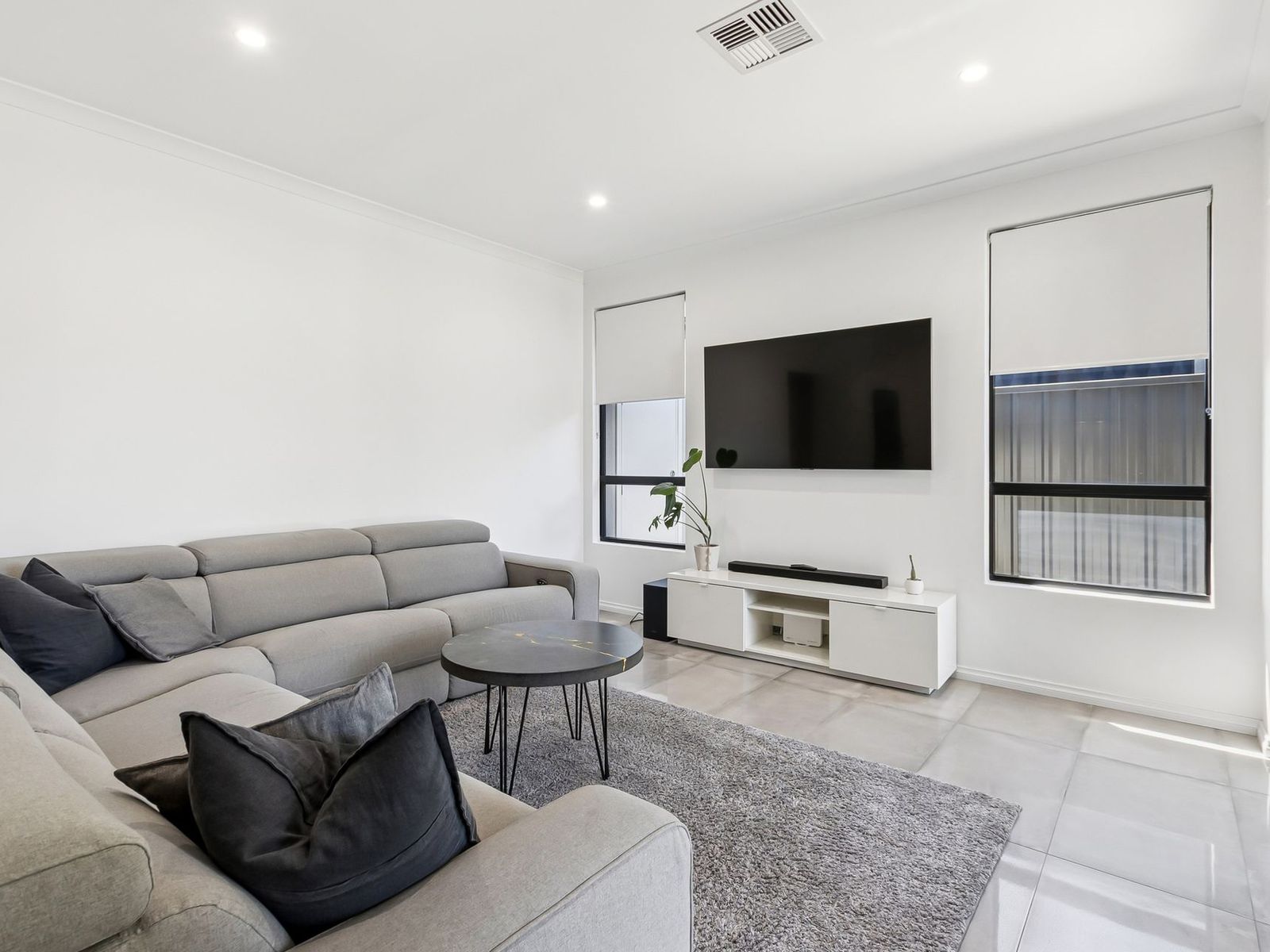 11A Blackham Way, Balga