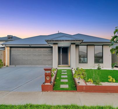 7 SPOT AVENUE, Wyndham Vale