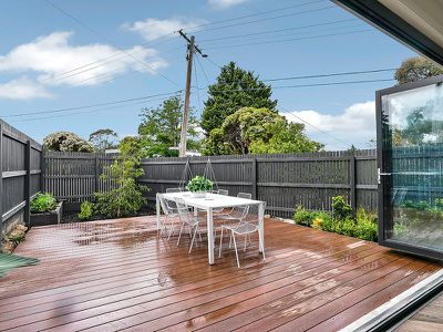 32 Hillside Road, Bulleen