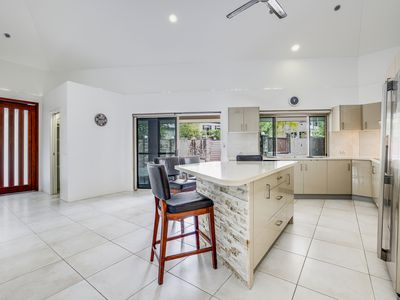12 Rossmann Road, Smithfield