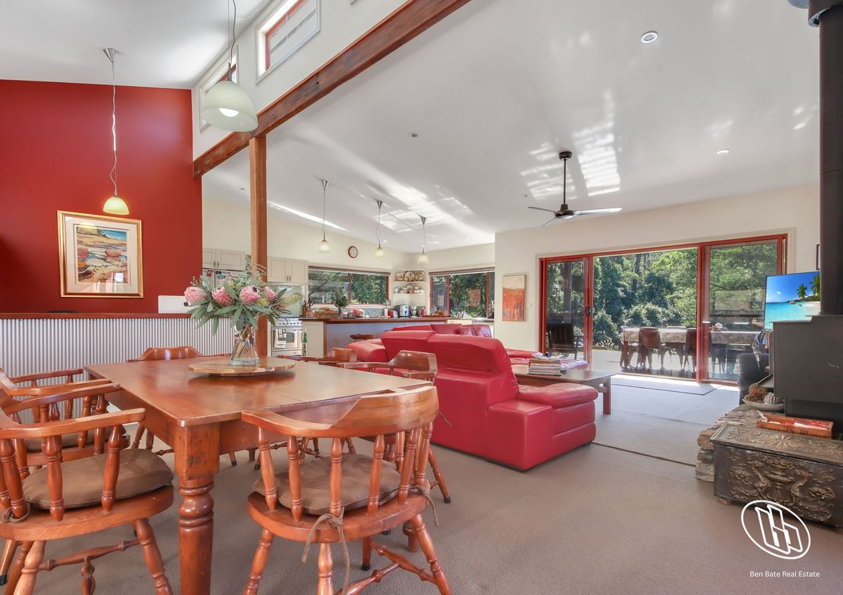 83 Rainforest Parkway, Narooma