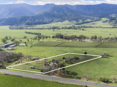 7111 Kiewa Valley Highway, Tawonga