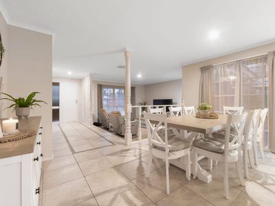 7 Tintern Court, Frankston South