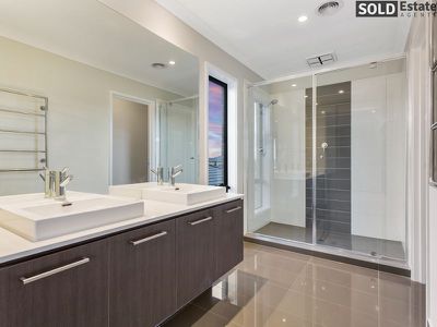 3 Copabella Circuit , Clyde North