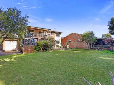 18 Albatross Avenue, Hawks Nest