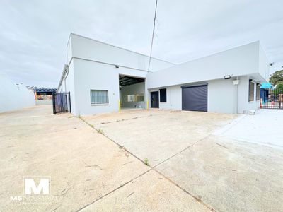 12 Centenary Avenue, Moorebank