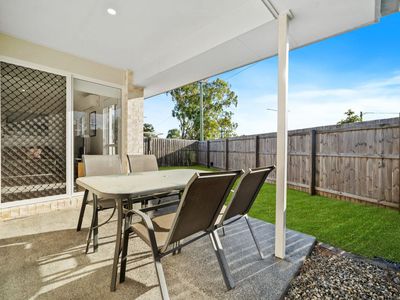 77 Livingstone Street, Logan Reserve