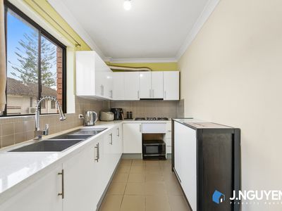 2 / 74 McBurney Road, Cabramatta
