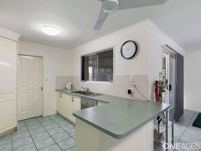 29 Foreshore Drive, Urangan