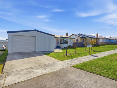 19 Davidson Street, George Town