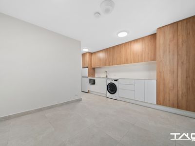 1-13 / 3 Edward Street, Kingswood