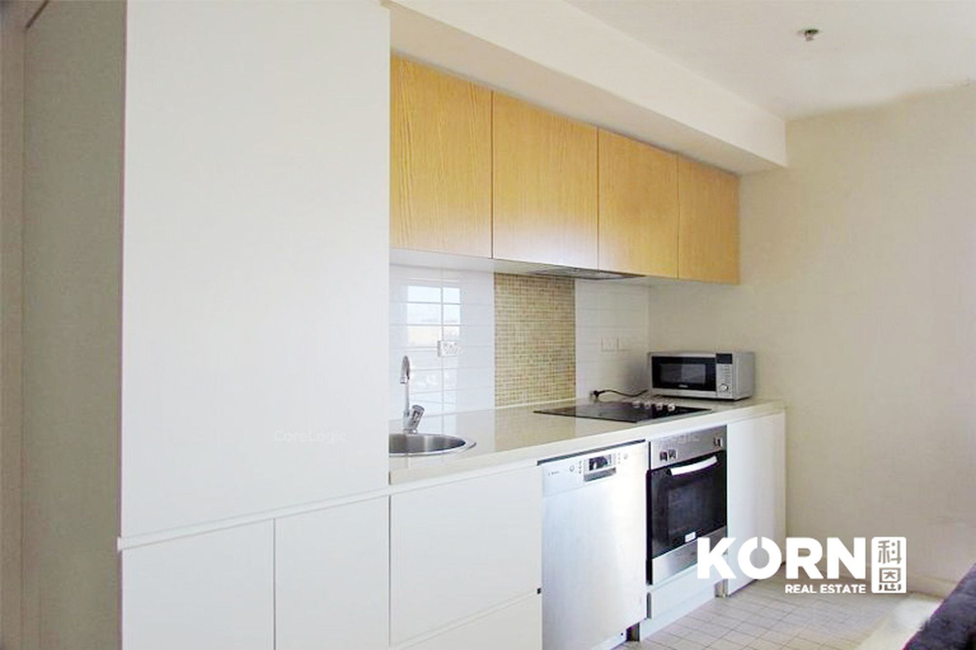 613 / 10 Balfours Way, Adelaide