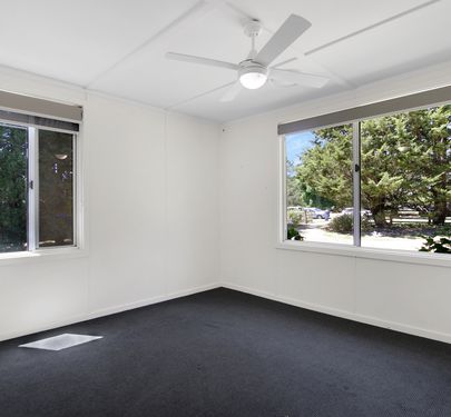 8 Seymour Street, Majors Creek