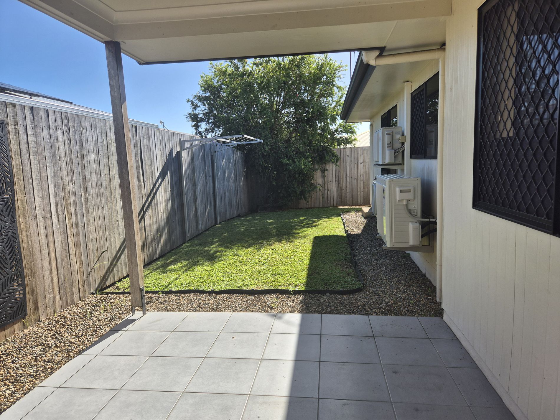 1 / 7 Maranark Avenue, Glenella