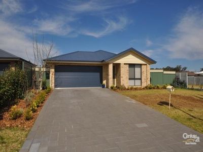 17 Torvean Avenue, Dubbo
