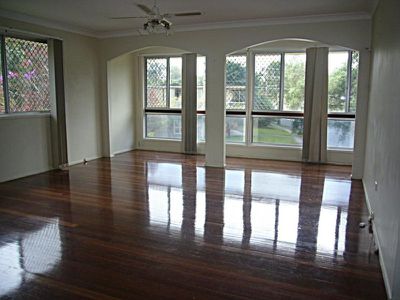 69 Woodlands Drive, Rochedale South