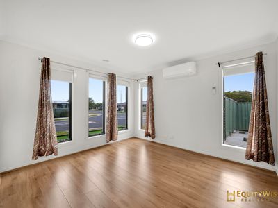 96 Ribblesdale Avenue, Wyndham Vale