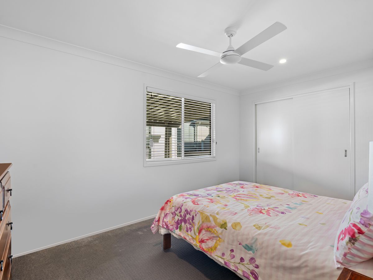 215 / 750 Pacific Highway, Lake Munmorah