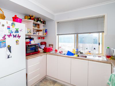 4 TWOLYN STREET, Urangan