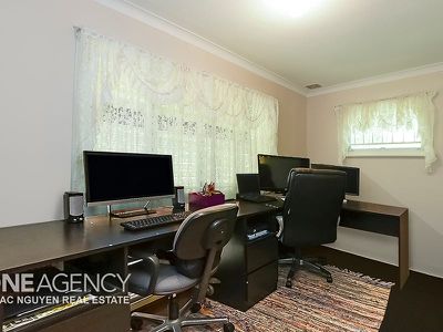 81 Inala Ave, Inala