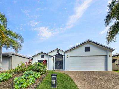 17 NODOSA CLOSE, Mount Sheridan