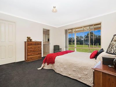 6 Hakea Road, Huntly