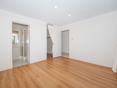 24 Figbird Way, Southern River