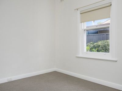 6 Turner Avenue, Plympton