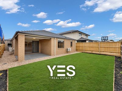 19 Danthonia Avenue, Point Cook