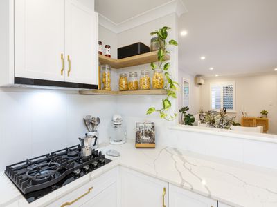 4 / 65 Axford Street, Como