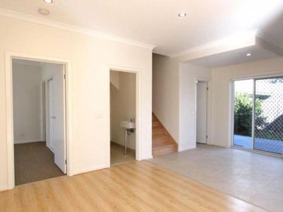 2 / 12 Kirk Street, Ringwood