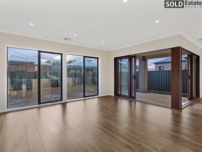 3 Copabella Circuit , Clyde North