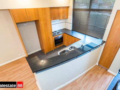 4  /  4-6 Kadina Street, North Perth