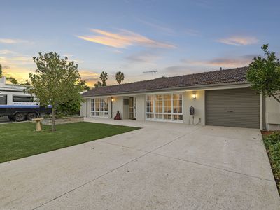 42 Farrin Street, Attadale