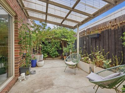 1 / 5 HOSKEN STREET, Altona Meadows