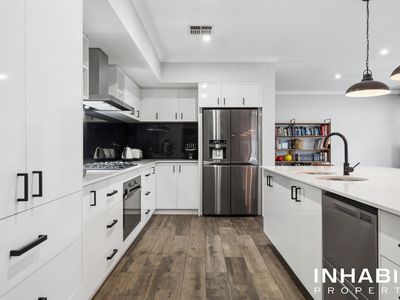 6 Fairmile Street, Bushmead