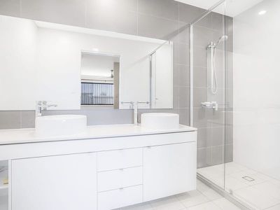 10 / 46 Avondale Crescent, Parkinson