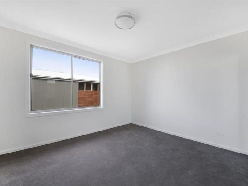 30 Coldstream Lane, Gledswood Hills