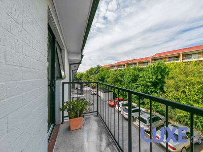 27 / 10 Ovens Street , Griffith