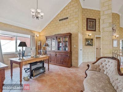 12 De Havilland View, Maylands