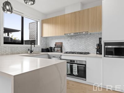 2 / 33 Albert Road, Hallam