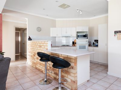 6 Mettam Close, Boulder